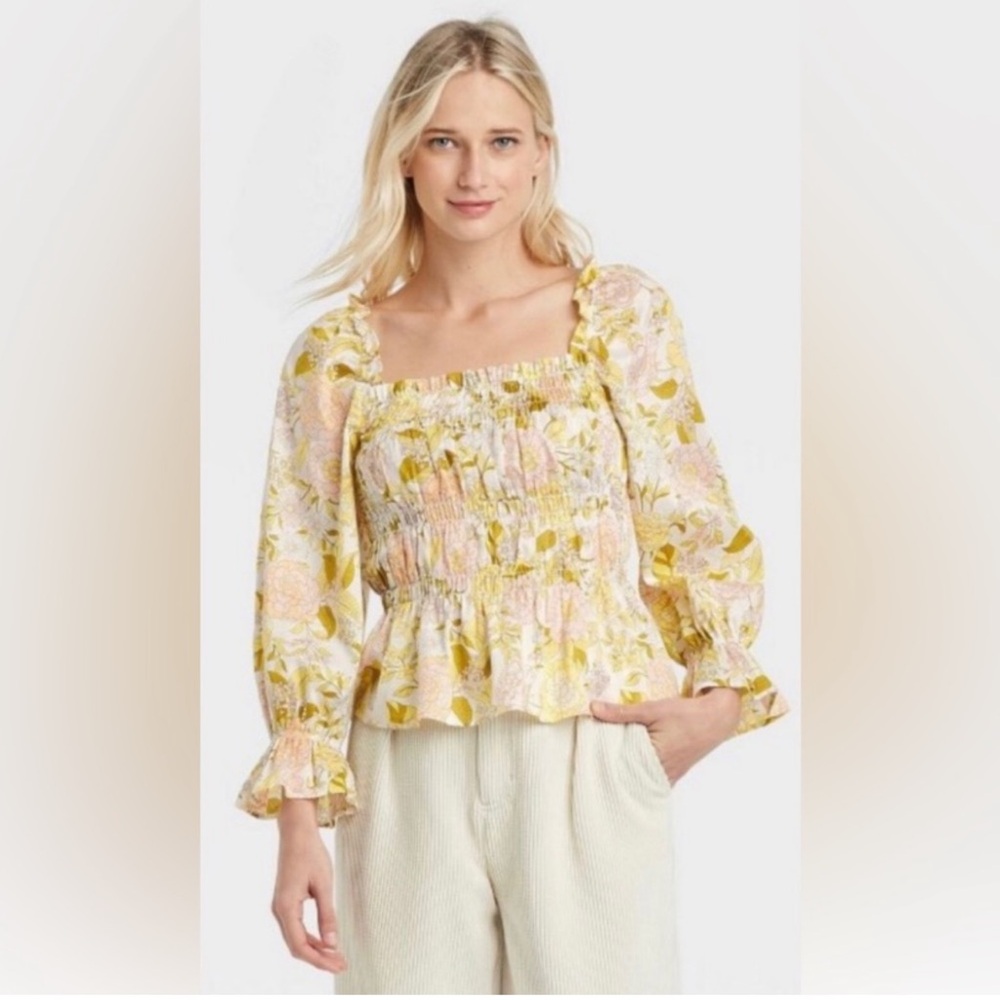 NWT Who What Wear Womens Top Long Sleeve Smocked Peplum Shirt Floral Print